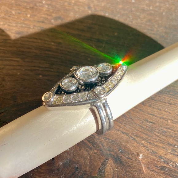 Lia Sophia Sensational Ring - Picture 2 of 7